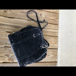 Get this beautiful bag!!!